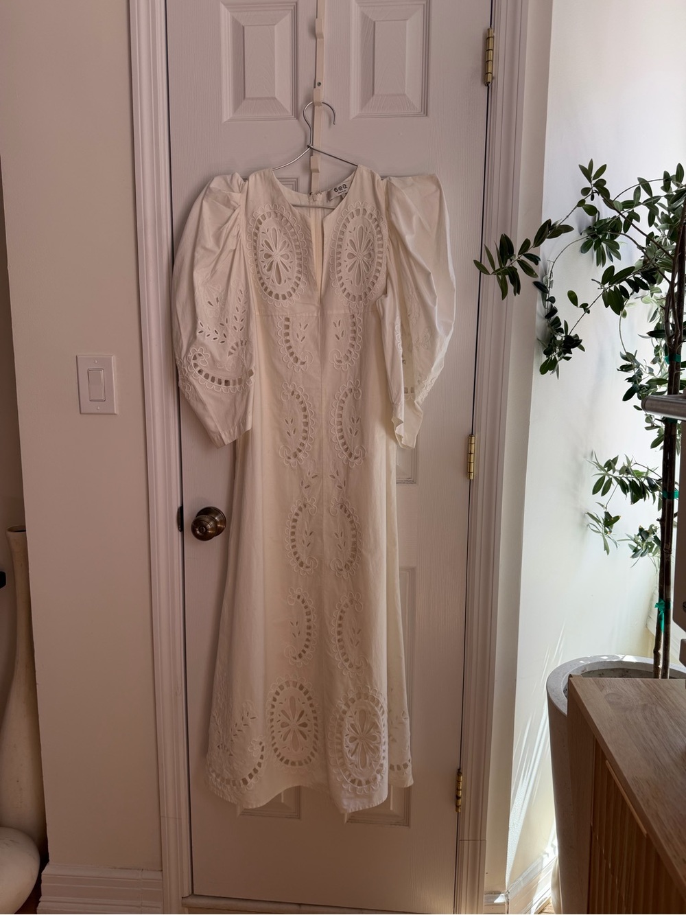Sea New York White Crochet Cotton Dress Size 6 - Picture 2 of 10